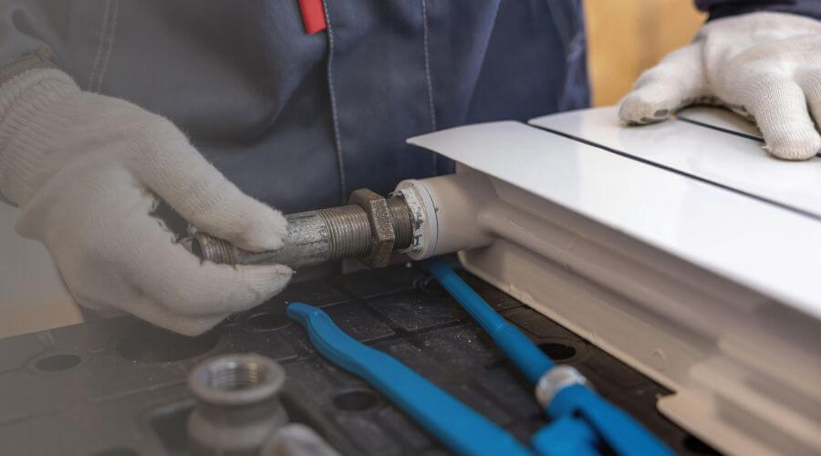 Gas Line Leak Repair in Larue, TX
